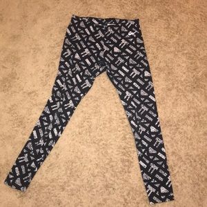NIKE Leggings